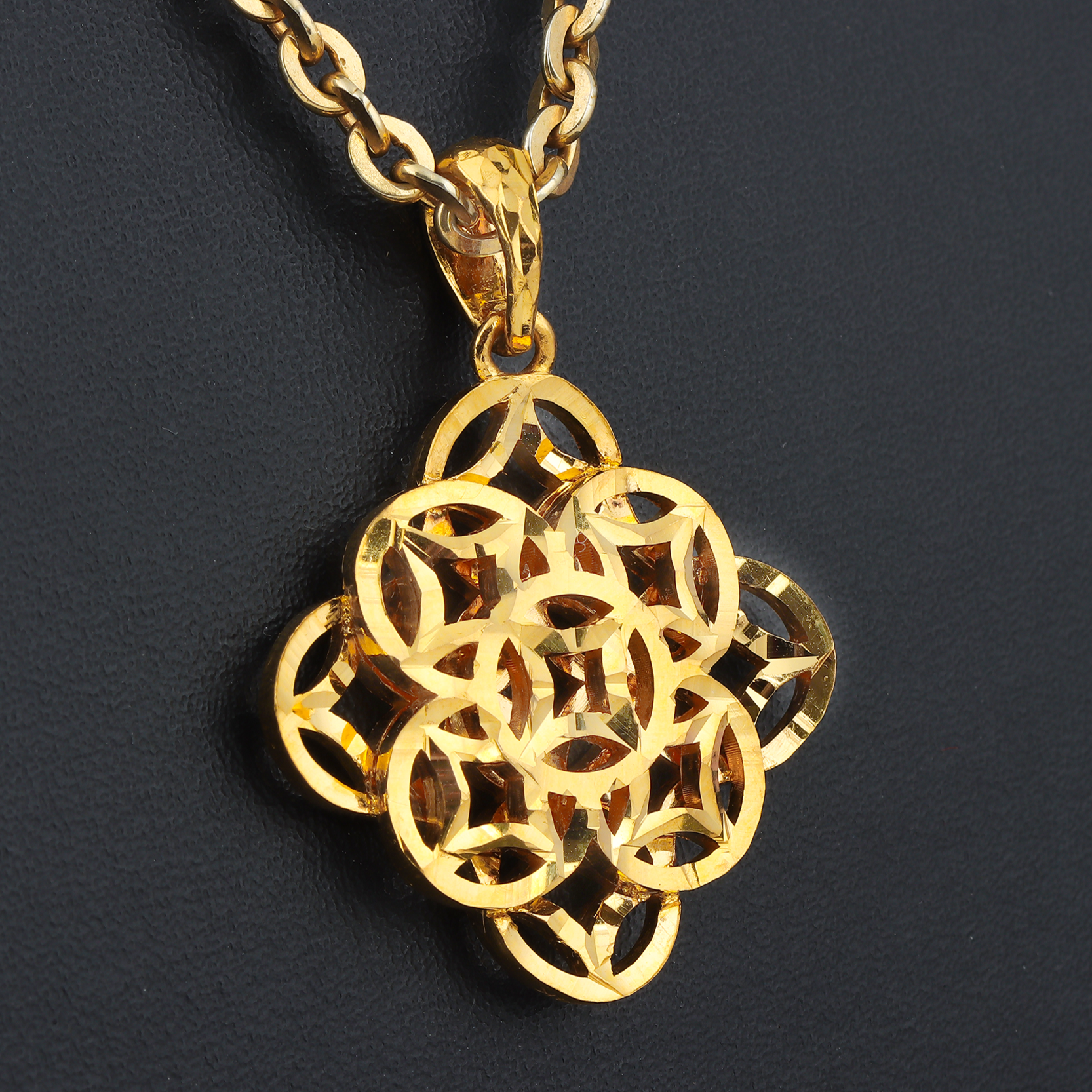 mat-day-chuyen-vang-18k-p10884
