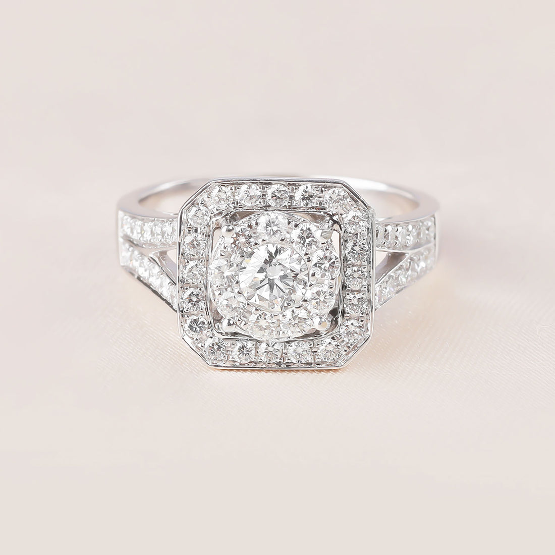 Nhẫn Kim Cương B1273EW - Hung Phat USA VN