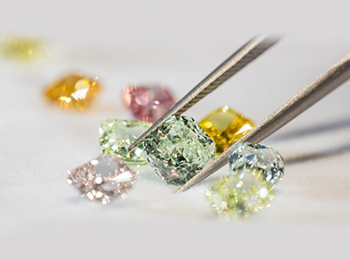 dia-chi-mua-kim-cuong-uy-tin-o-phuong-xuan-hoa