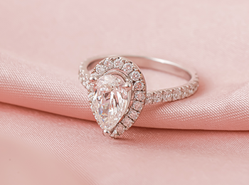 dia-chi-mua-nhan-kim-cuong-dep-noi-tieng-nhat-phuong-ben-thanh-tphcm