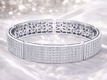 top-10-mau-lac-tay-kim-cuong-nam-dep-nhat