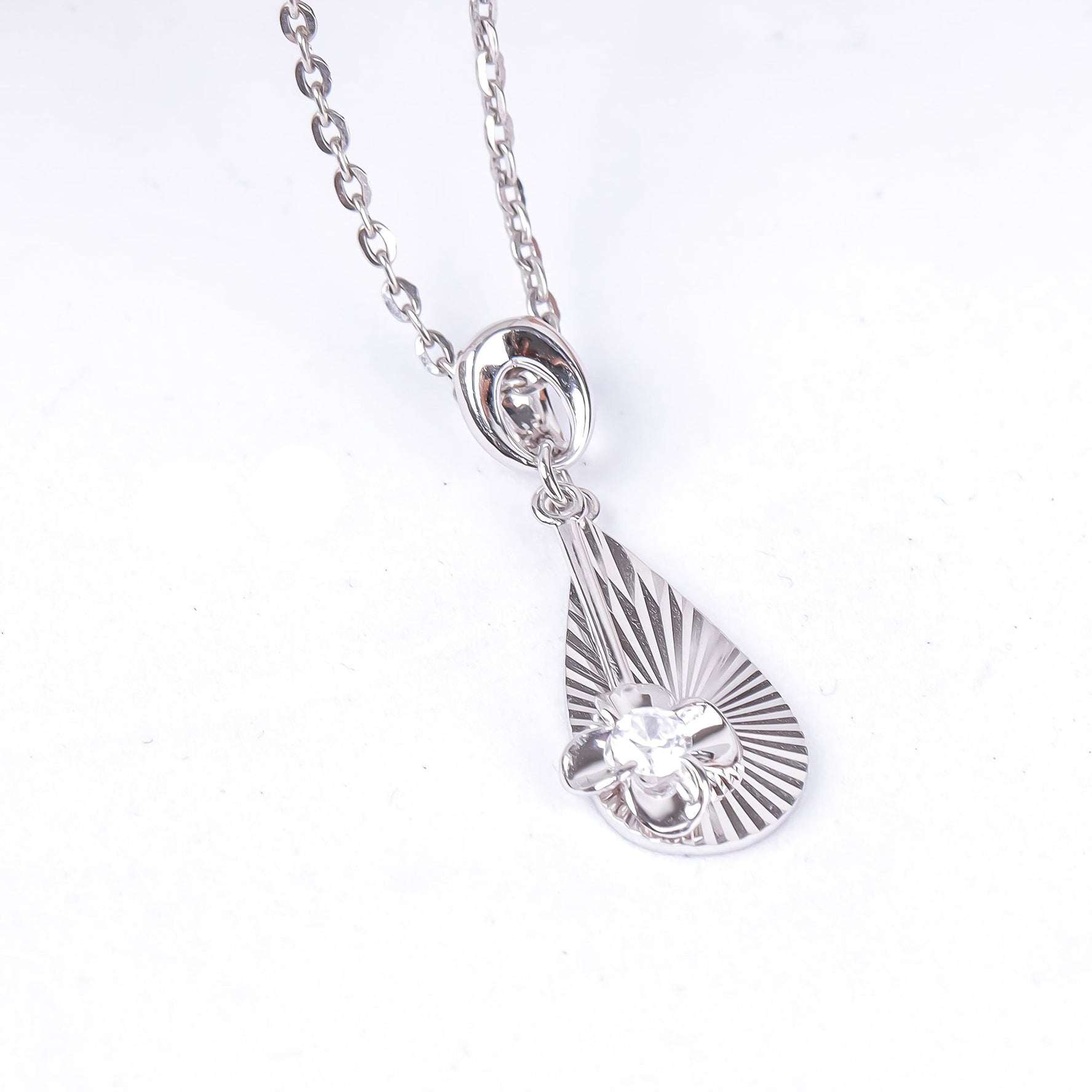 Mặt Dây Chuyền Kim Cương P11057 - Hung Phat USA VN