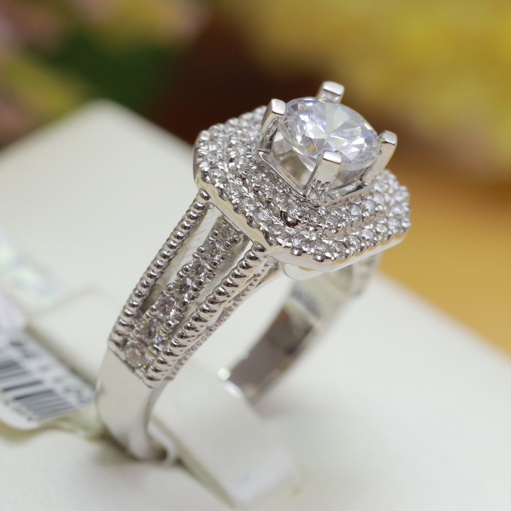Vỏ Nhẫn Kim Cương B11052