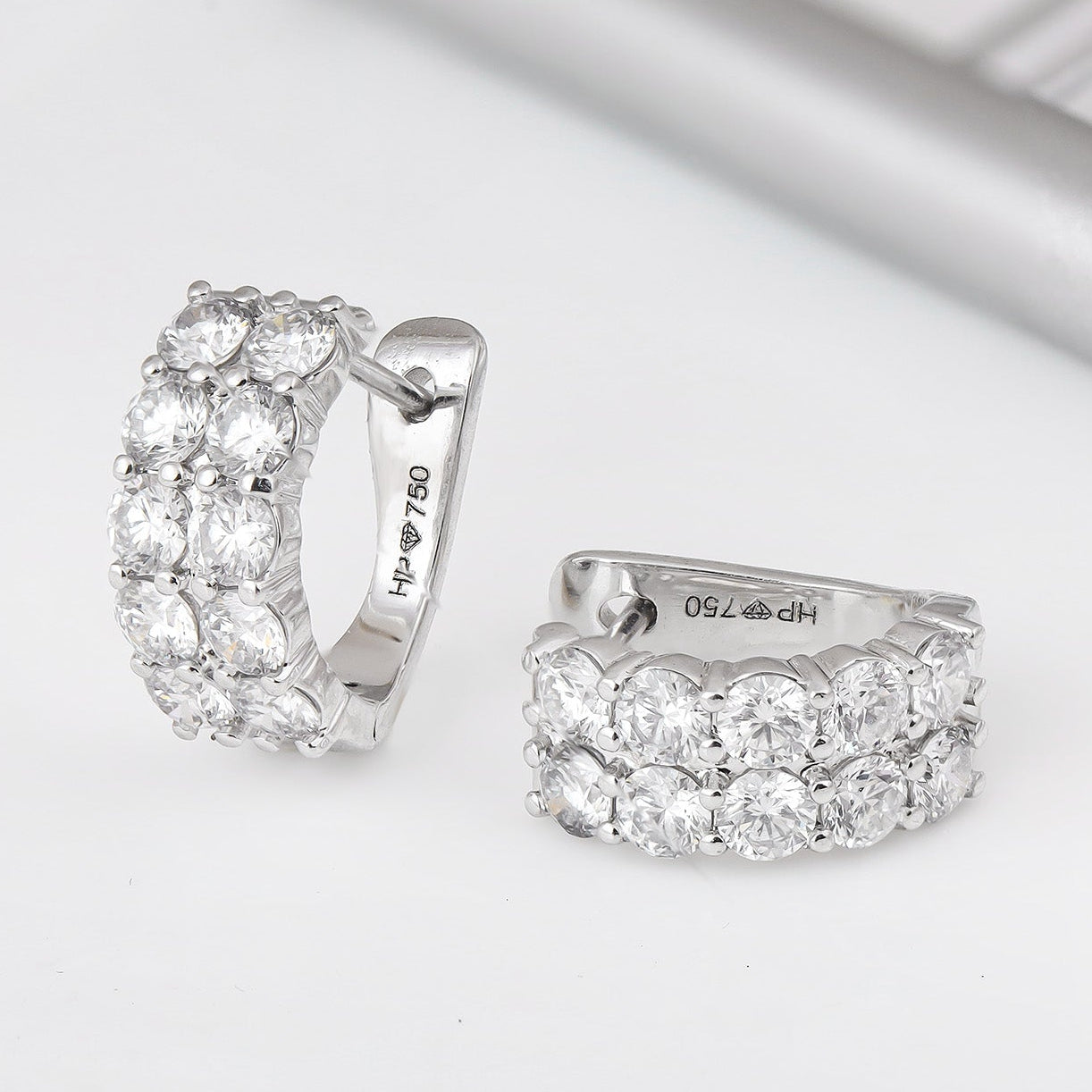 bong-tai-kim-cuong-hungphatusa-e11054-3