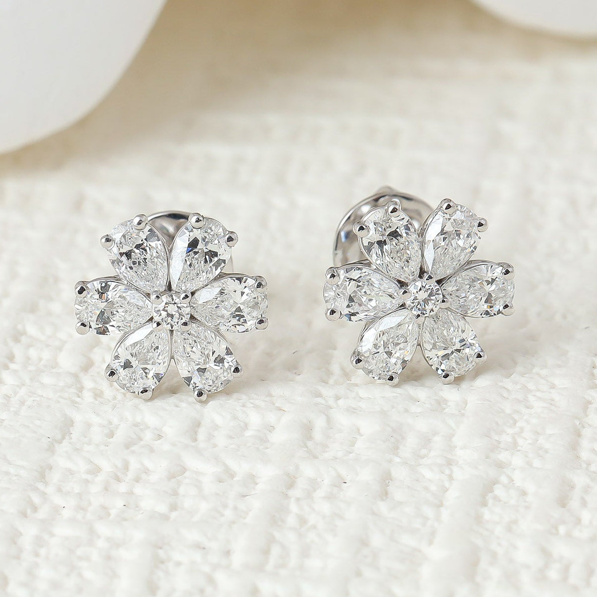 bong-tai-kim-cuong-hungphatusa-e11091-3