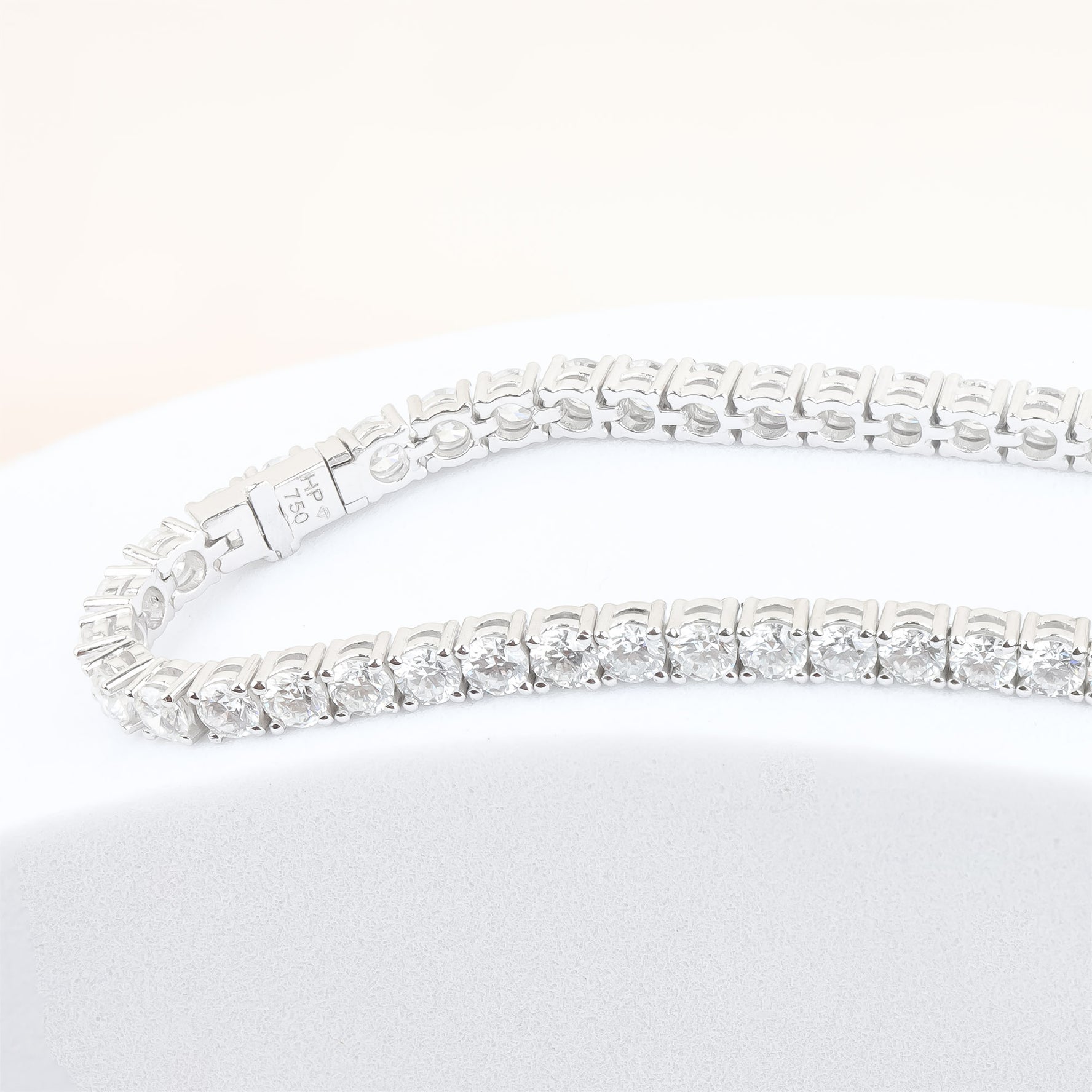 Lắc Tay Kim Cương L10319 - Hung Phat USA VN