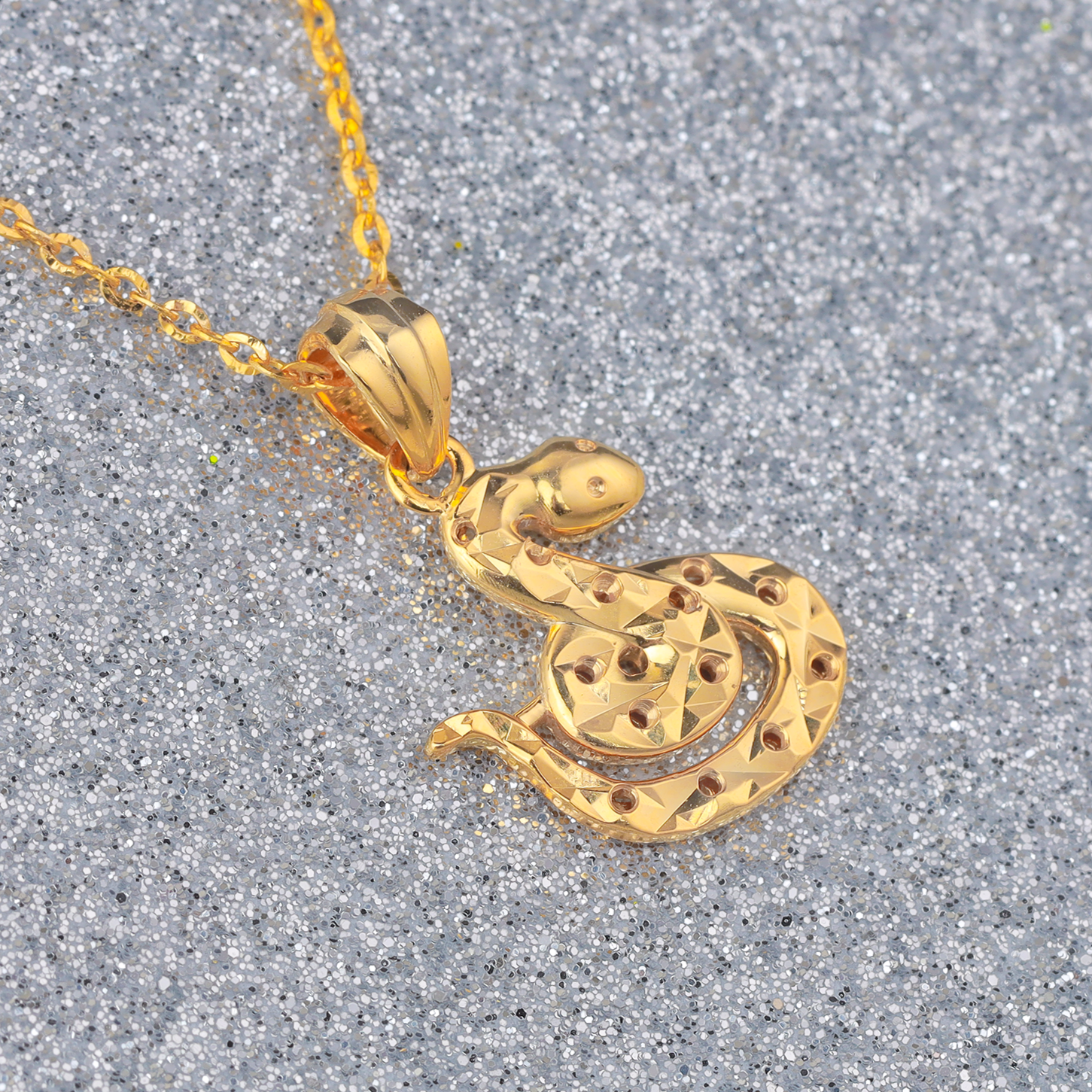 Mặt Dây Chuyền Vàng 18K P10896 - Hung Phat USA VN