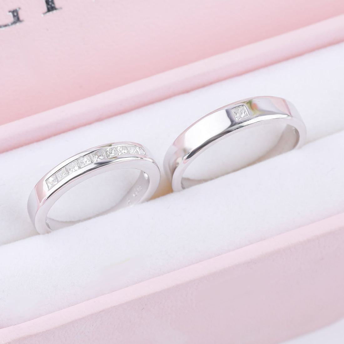 Nhẫn Cưới Kim Cương D10243-D10011