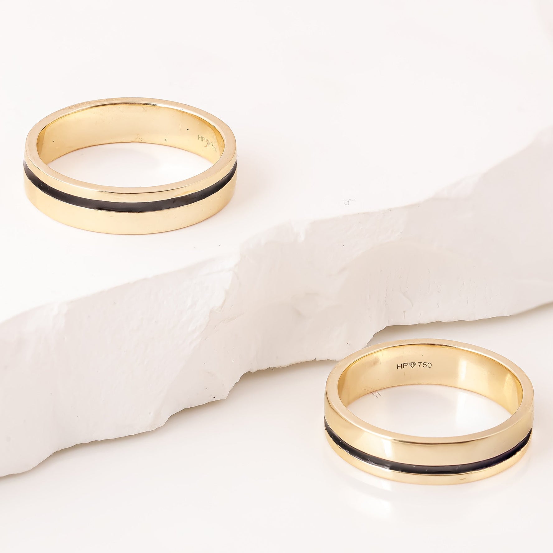 Nhẫn Cưới Vàng 18K D10917