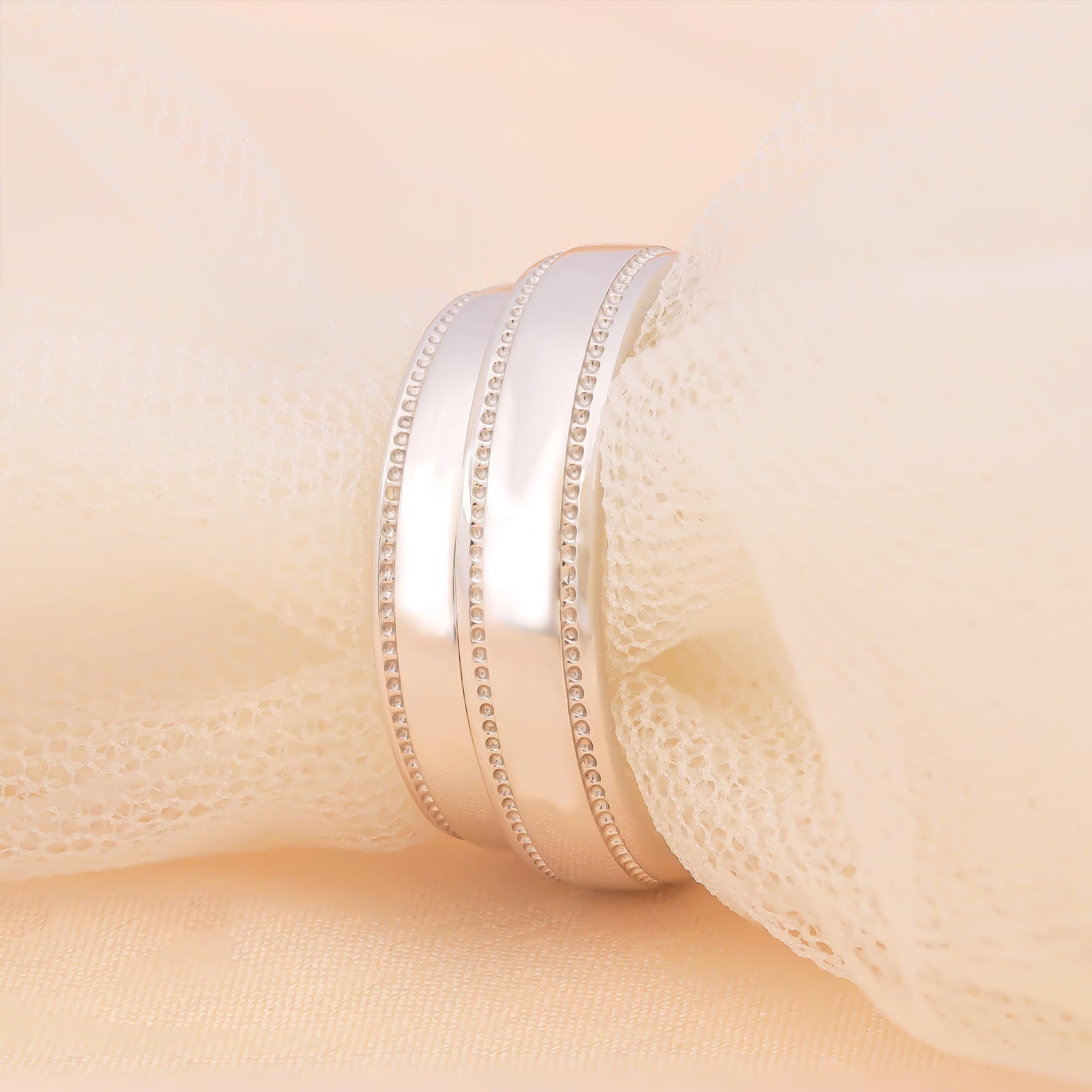 Nhẫn Cưới Vàng 18K D10021