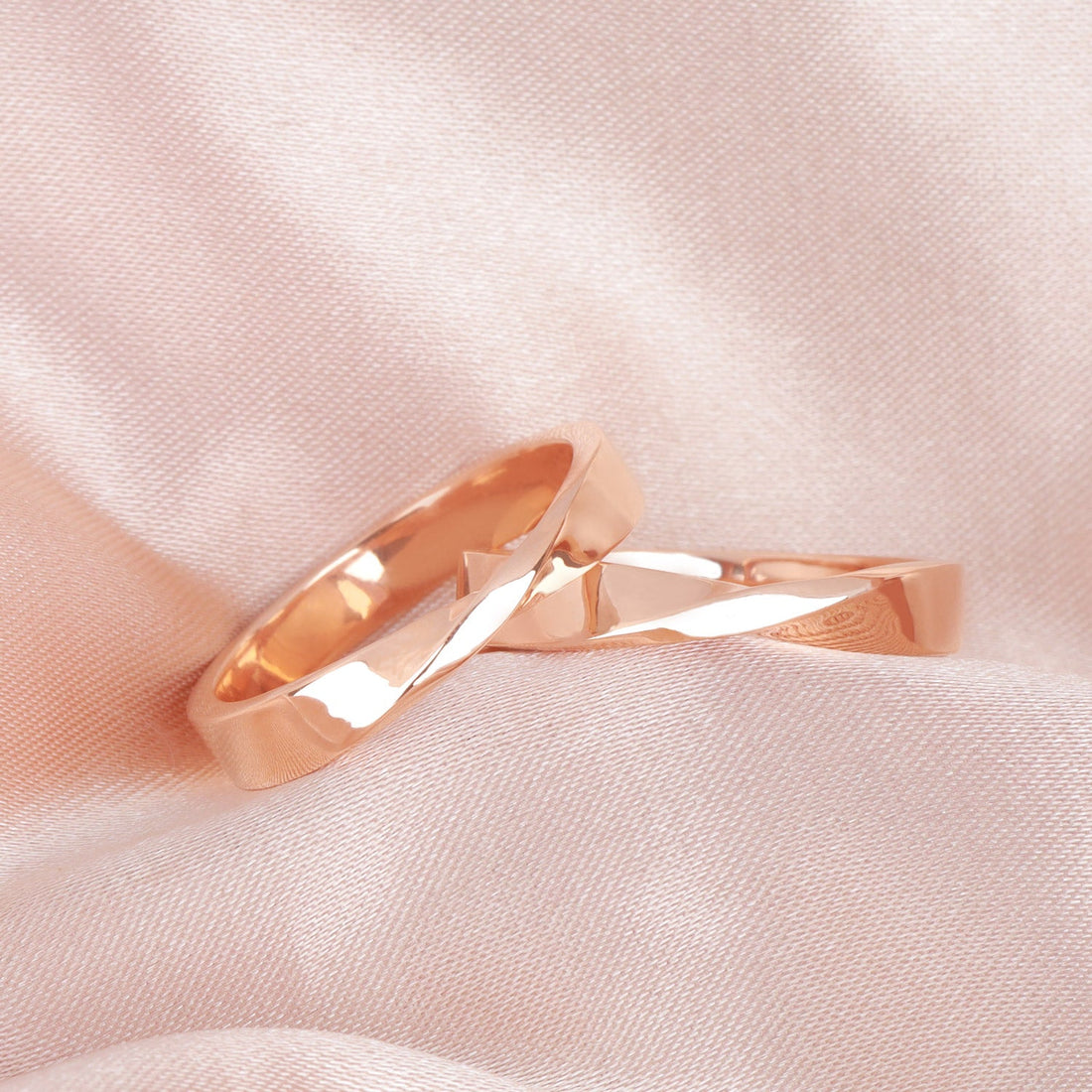 Nhẫn Cưới Vàng18K D10898