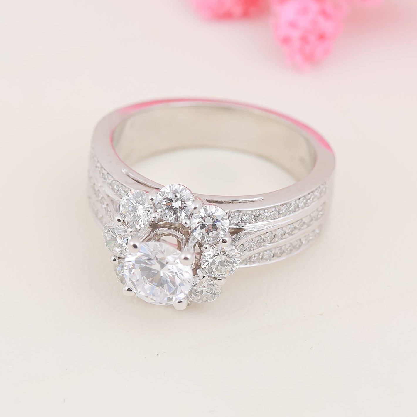 Vỏ Nhẫn Kim Cương B12140