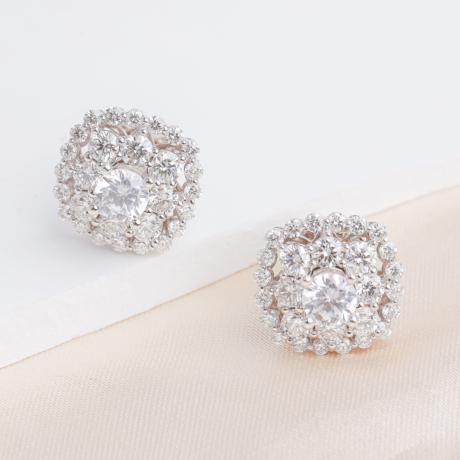 vo-bong-tai-kim-cuong-hungphatusa-e10781-2