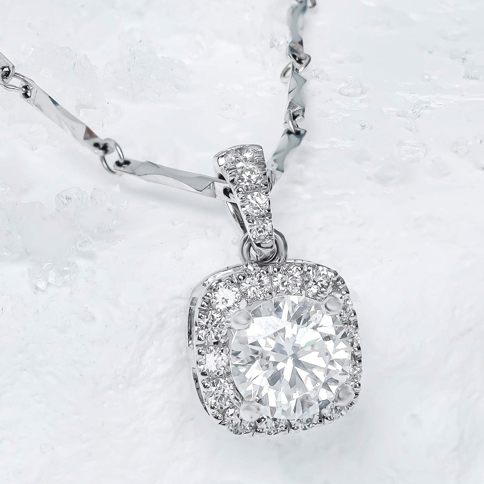 vo-mat-day-chuyen-kim-cuong-hungphatusa-p10645-2