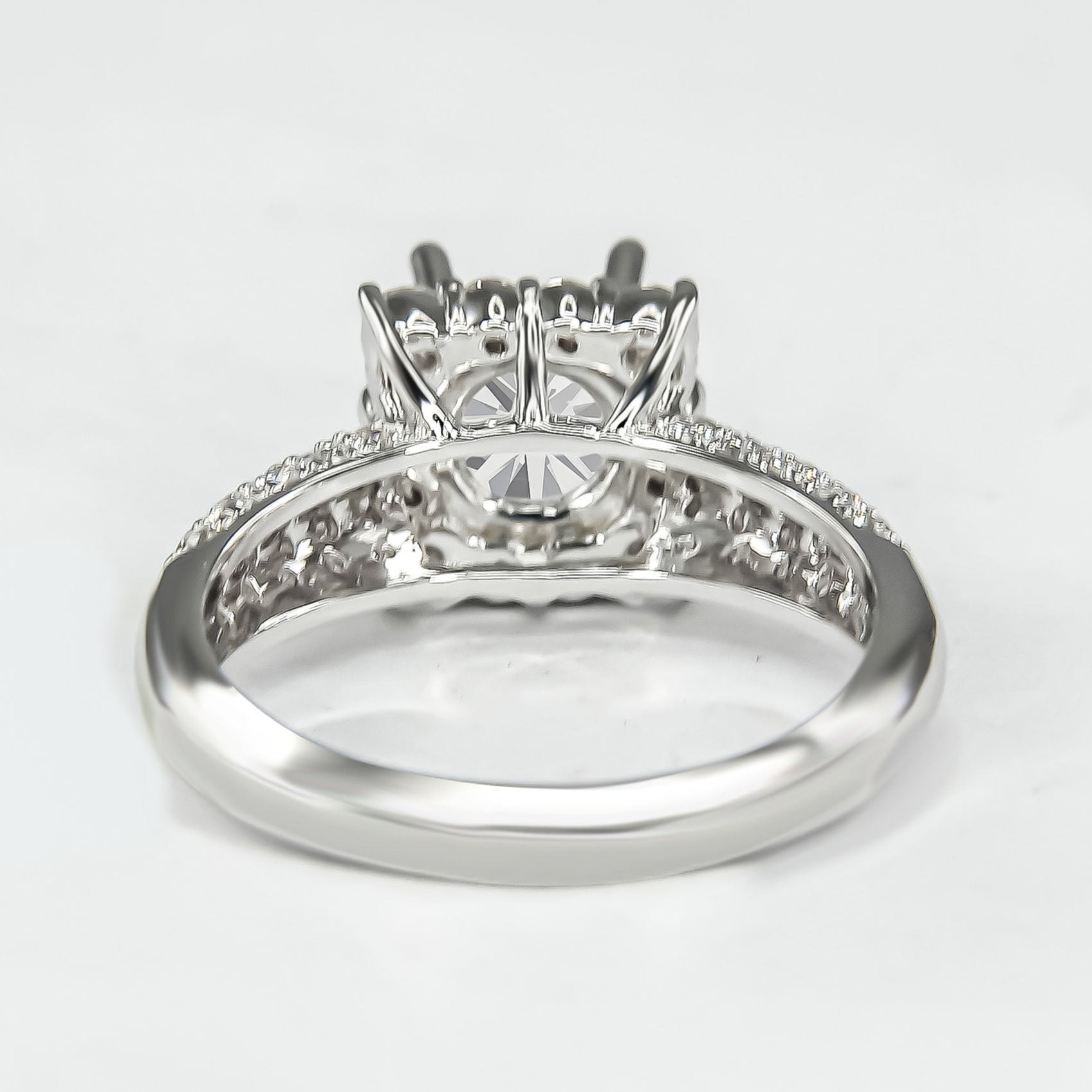 Vỏ Nhẫn Kim Cương B10499