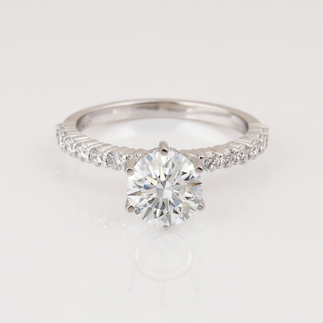 Vỏ Nhẫn Kim Cương B12529