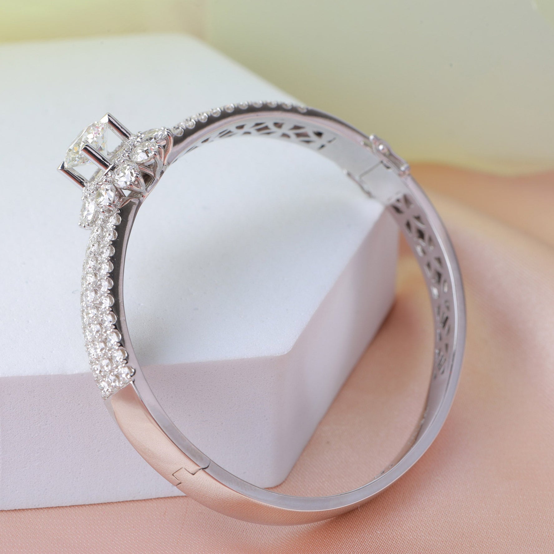 Vỏ Vòng Tay Kim Cương G10381 - Hung Phat USA VN